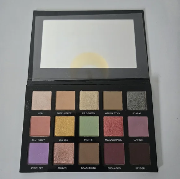Sydney Grace Tiny Marvels Eyeshadow Palette - Picture 3 of 5